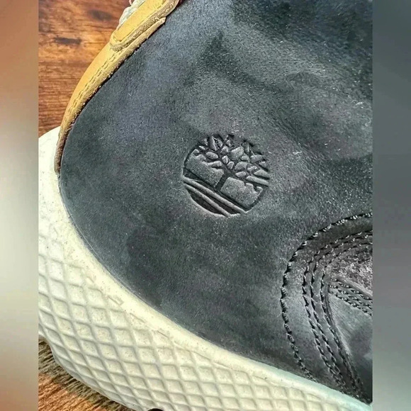 Timberland | men’s Flyroam Chukka boots. Size: 11.5 - Picture 4 of 16